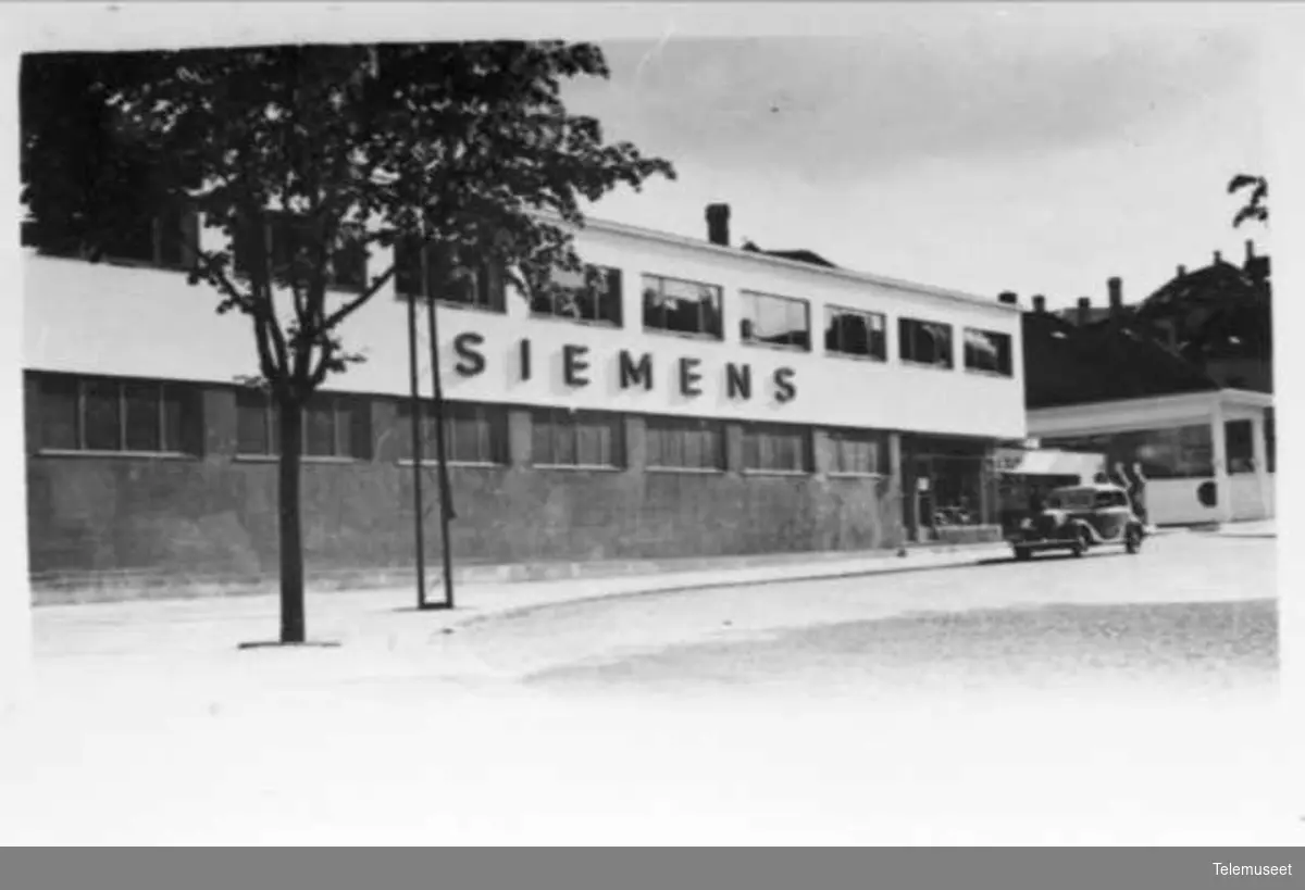 Siemens. Film
