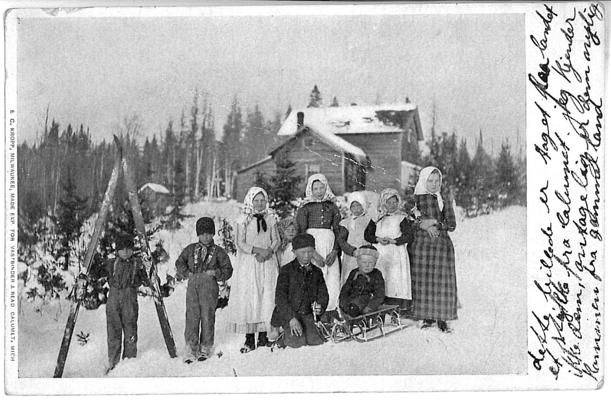 Avfotografert postkort som ble sendt fra emigrerte vadsøværinger i USA til slekt og venner i Norge.
