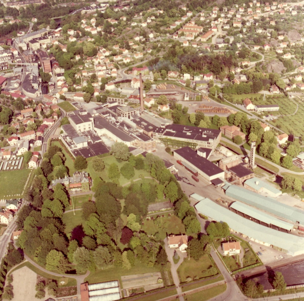 Flygfoto över Papyrus fabriksområde, 9/6-1969.