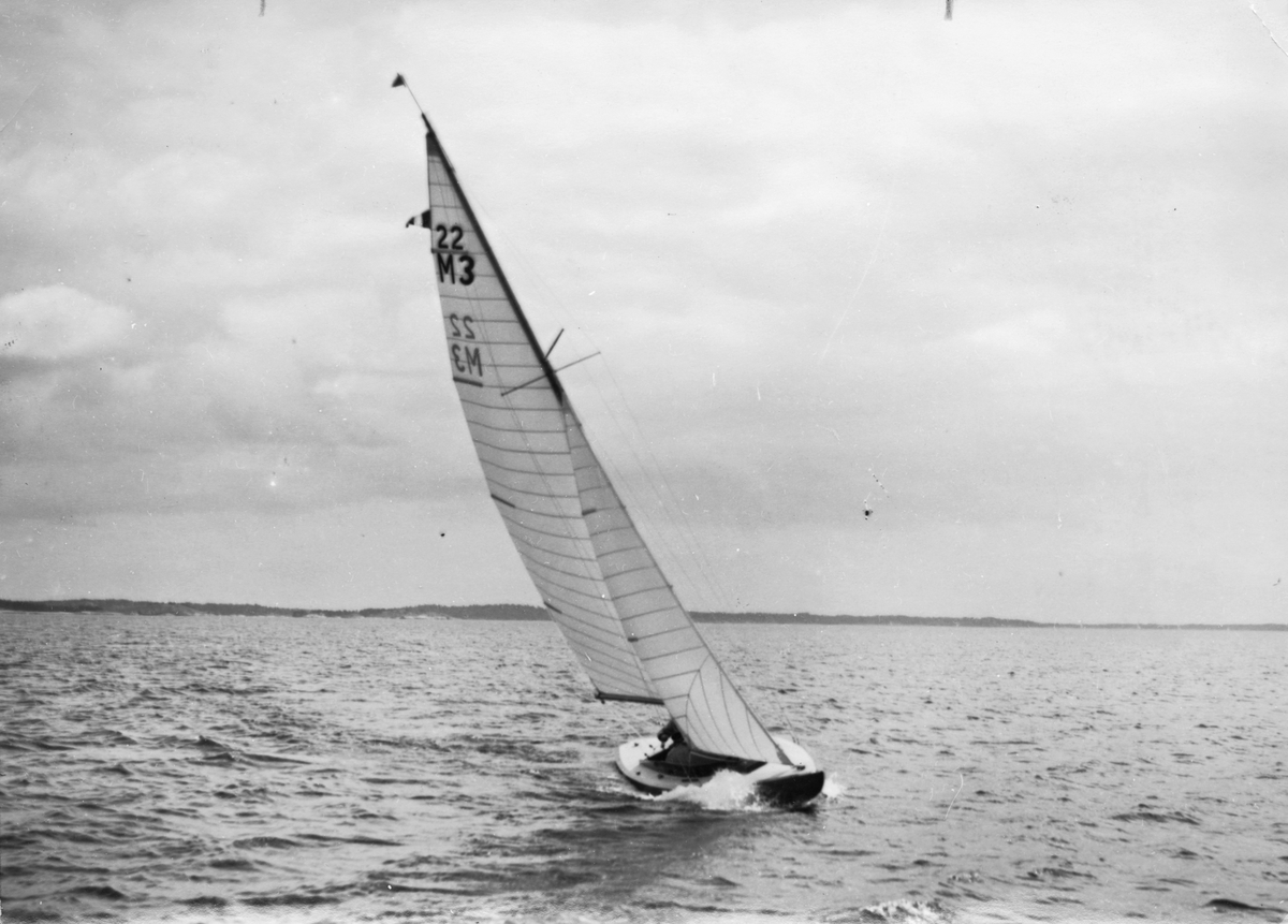 KSSS juniregatta 1930. Mälar 22 på Kanholmsfjärden.