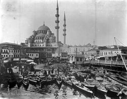 Constantinopel, Jeni-Djamiplassen