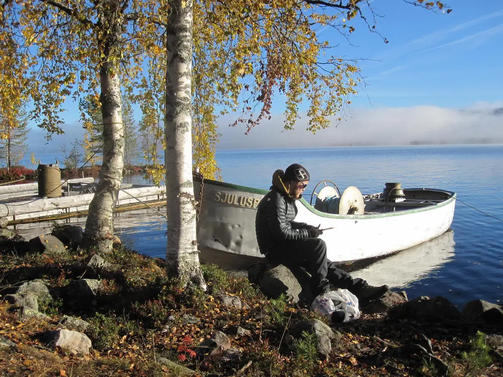 Spillflåte og varpebåt ved Osensjøen, Sørlistøa Fløtermuseum