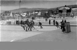 Ishockey på Sportsplassen.