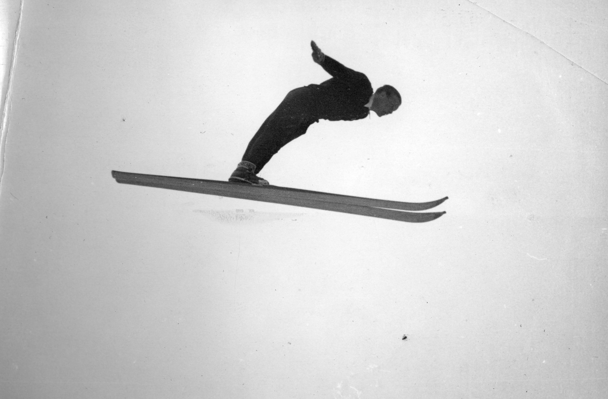 Kongsberg skier Sigmund Ruud in action 1930s