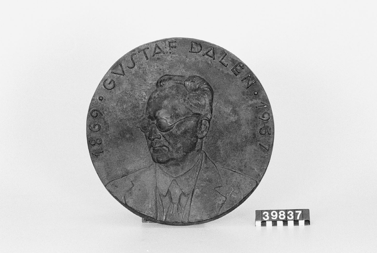 Medaljong av brons, Gustaf Dalén.