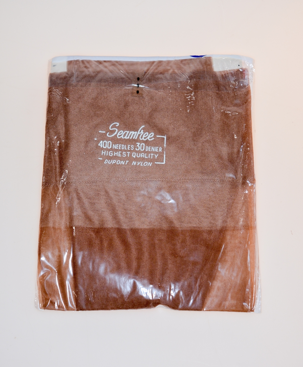 1 strømpebukse i embalasje: "Seamtree - Dupont Nylon"