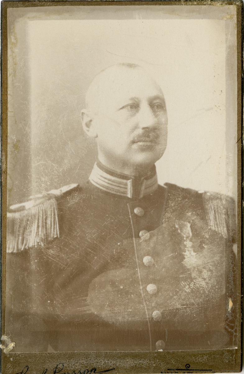 Porträtt av Birger Mörcke Folke Hjalmar Z:son von Hall, major vid Hälsinge regemente I 14.
