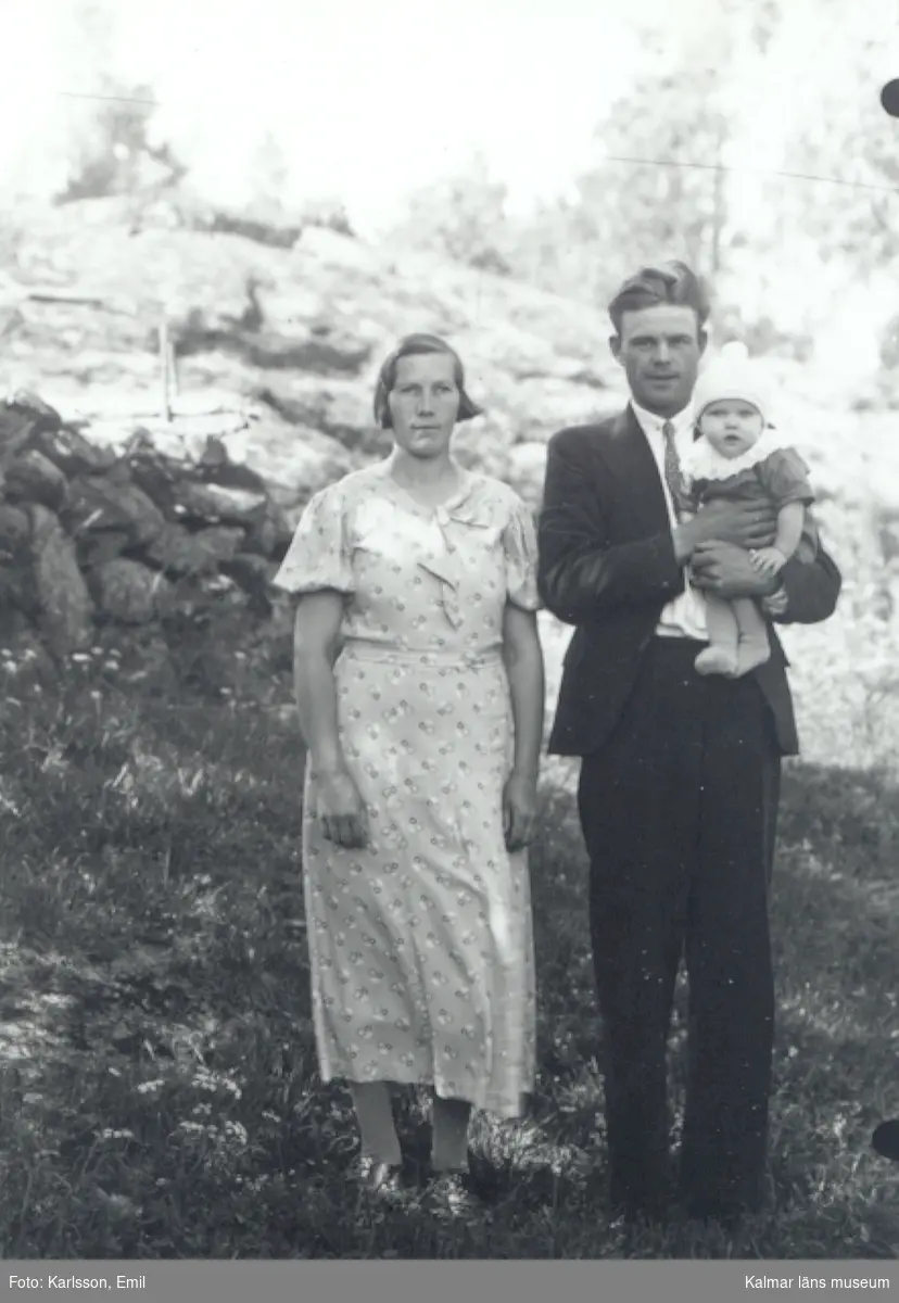 Makarna Artur och Gunhild Pettersson, Strängbo med sonen Bengt.