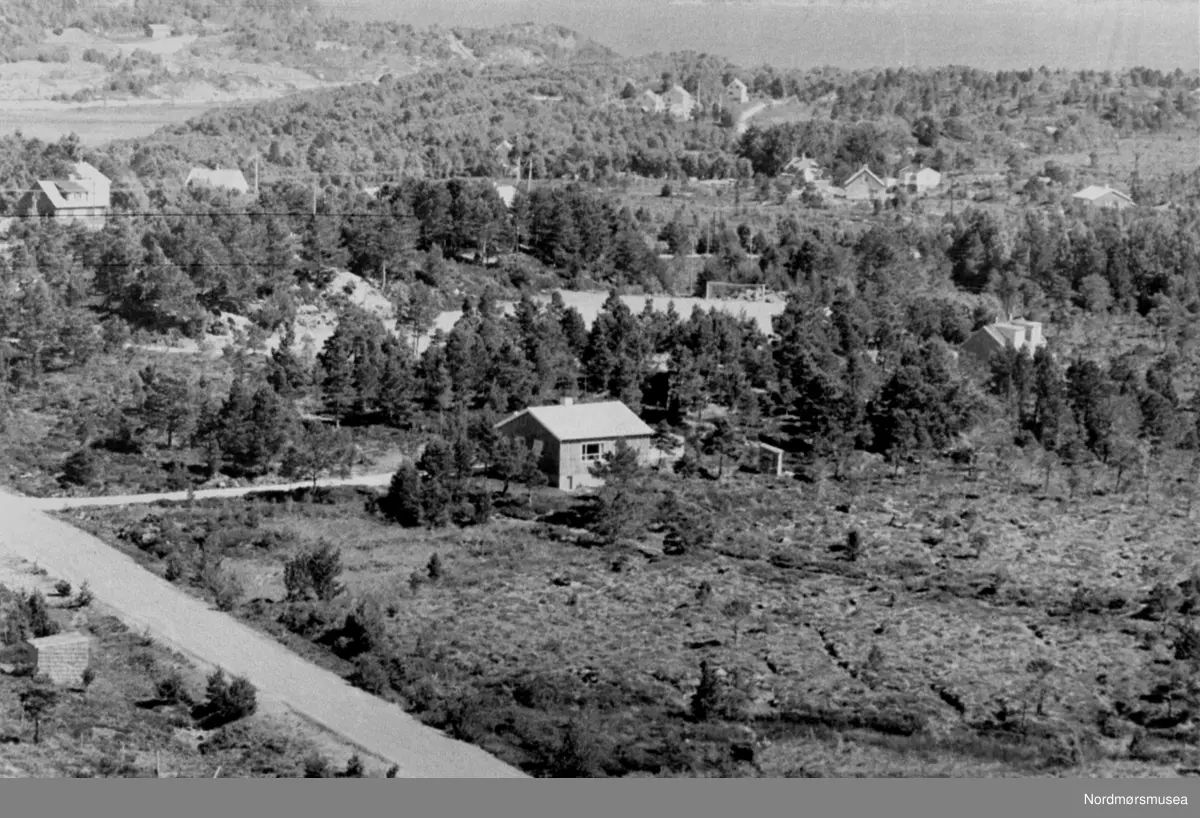 Flyfoto over Rensvik i 1960. Bilde fra fotoinnsamlinga i Frei kommune
