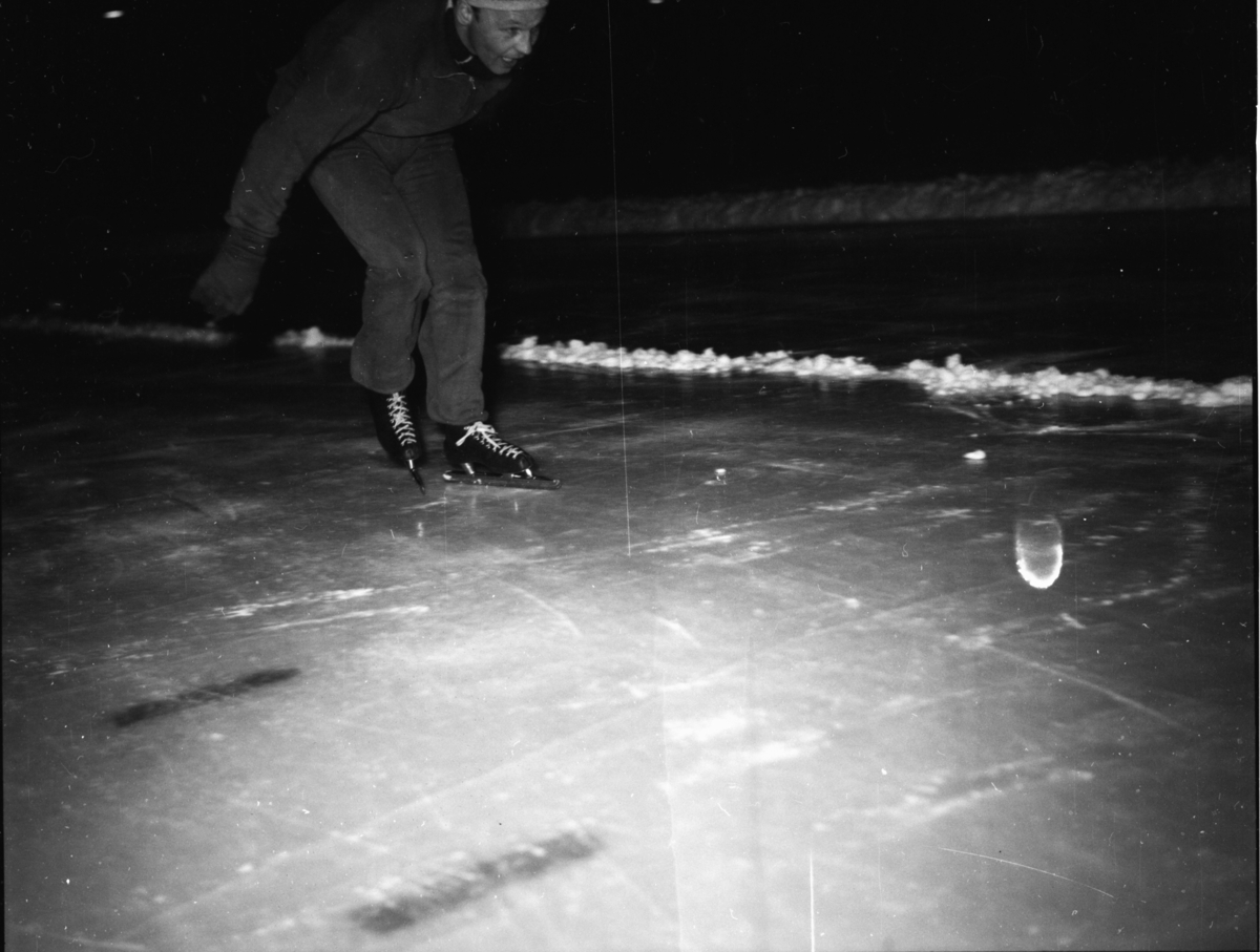 Vardens arkiv. "Politimesterskapet"  09.02.1954