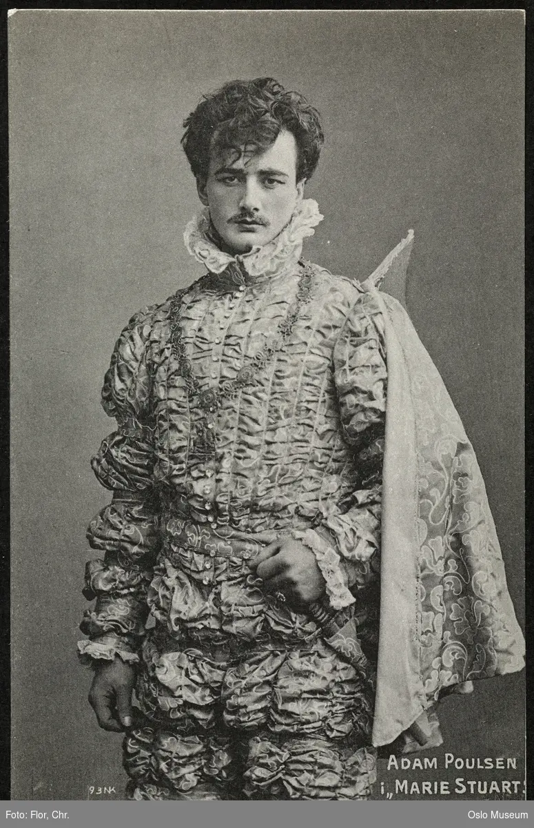 portrett, mann, skuespiller, rollebilde, Lord Darnley i "Maria Stuart", stående knefigur, kostyme