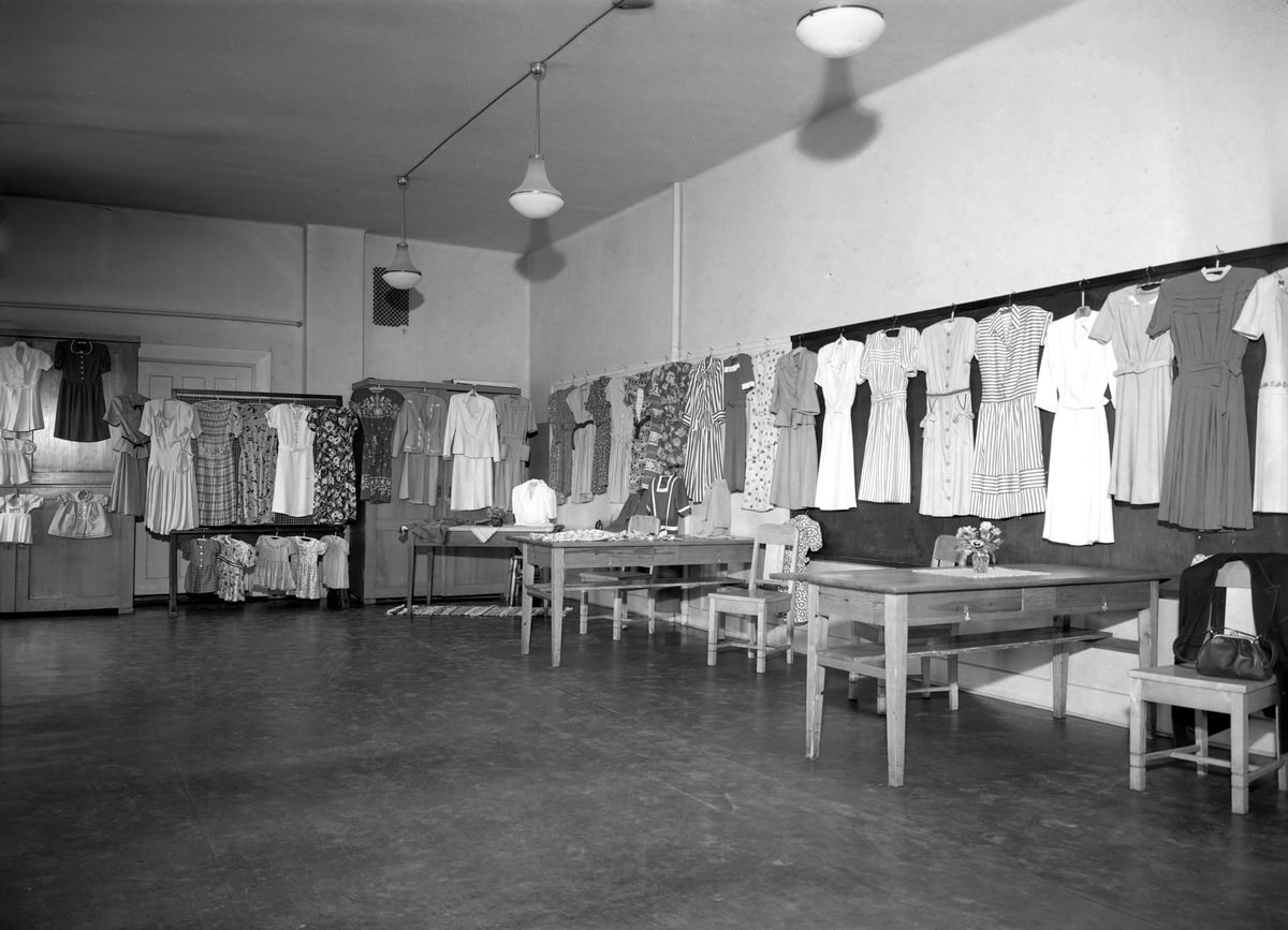 Arvika yrkesskolors utställning 18/5 1948.