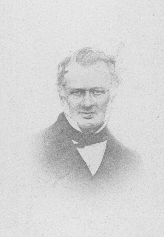 Häradshövding Robert Lönnerberg.