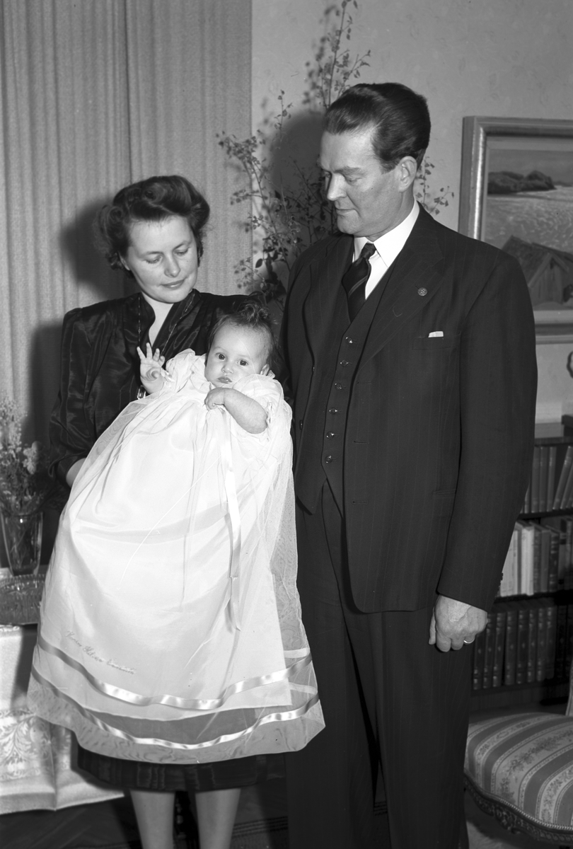 Barndop. 6 april 1947. Disponet Johansson, Svedens Herrgård.