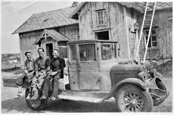 Tre lastebiler med sjåfører