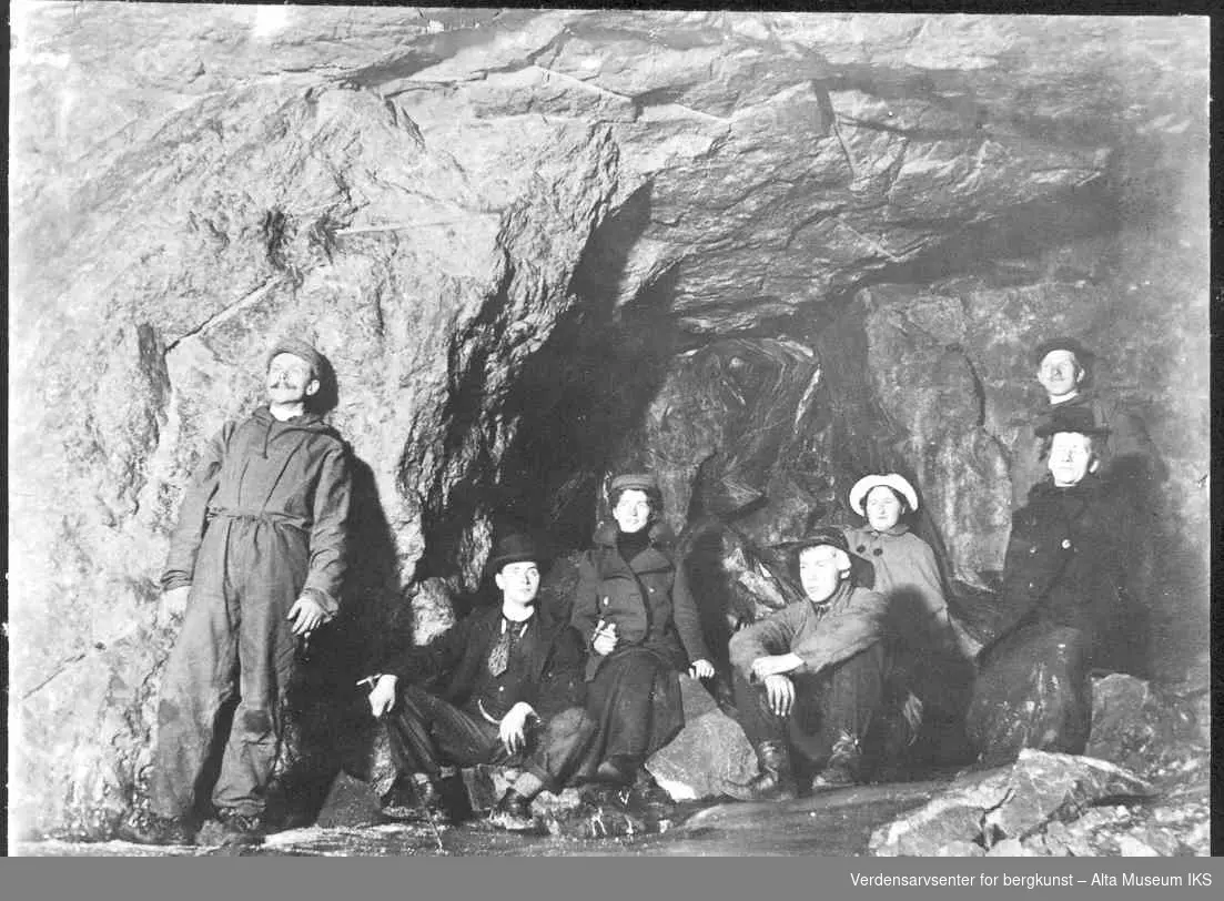 Kåfjord kopperverk, gruvegang, 7 personer.