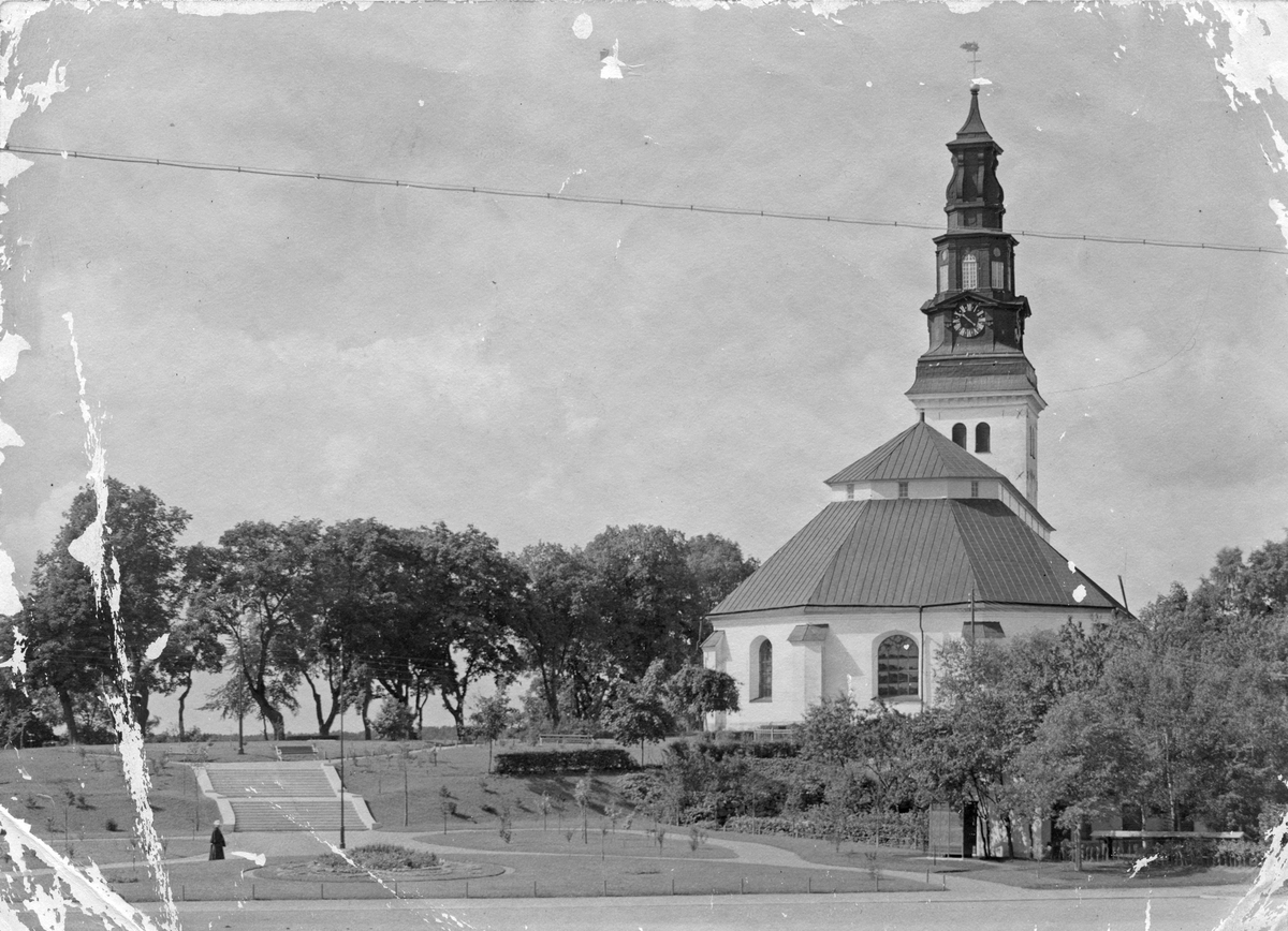 Köpings kyrka sedd från nuv Scheeleparken.