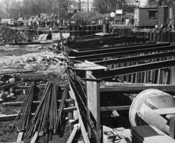 Oslotunnelen : Nationaltheatret, T-banen ligger her øverst i