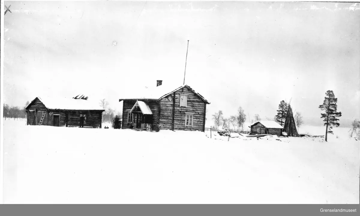 Mellesmogården ved Pasvikelva. 27. desember 1907