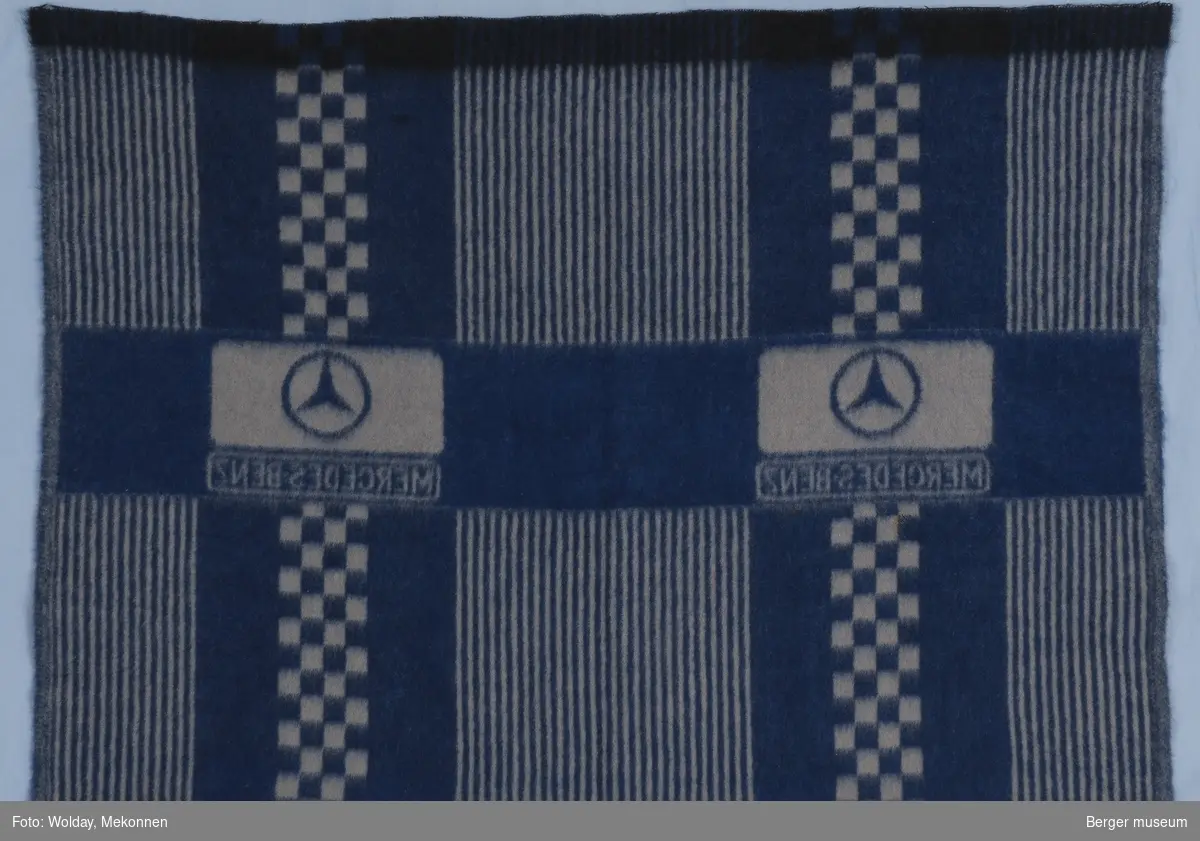Bilpledd
Striper og kvadrater
Logo Mercedes Benz (symnbol + tekst)