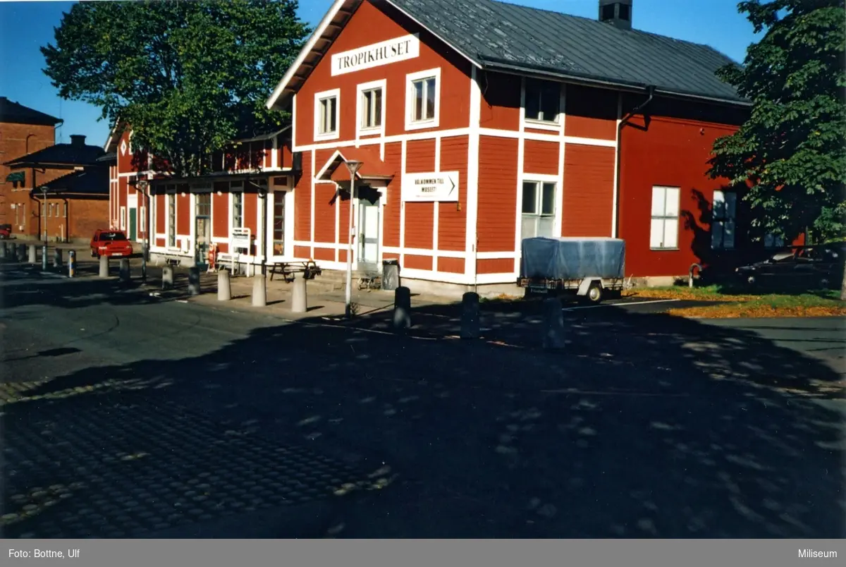 Dåvarande Tropikhuset, Jönköping. Från början uppfört som manskapsmatsal på A 6.