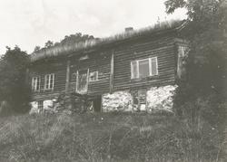 Et gammelt våningshus på Reite, Vaksvika. Dette plassebruket