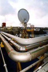 Draugen er under bygging og utrustning ved Kværner Rosenberg