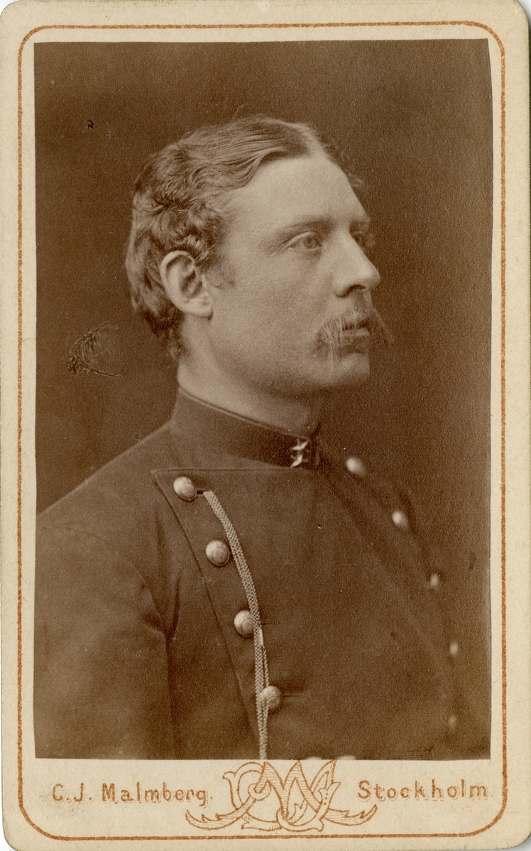 Porträtt av Johan Ahlgren, löjtnant vid Upplands regemente I 8.