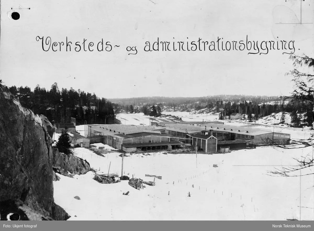 Verksted og administrasjonsbygning ved Norsk Automobilfabrik A/S, Kambo, Moss i 1918.