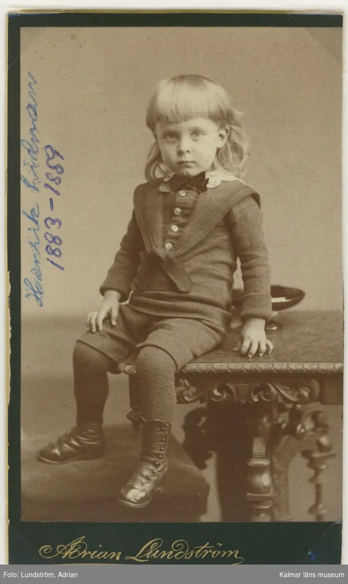 Porträtt av ett barn från den Fornanderska släkten.