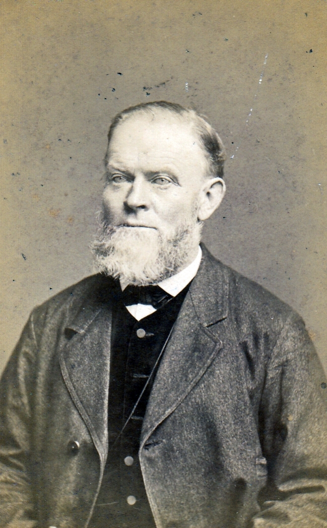 Carl Johan Sjögren, sjökapten från Kalmar. 
Sjögren föddes i Söderåka. Han ägde och förde barken Martin Luther, ett före detta slavskepp.