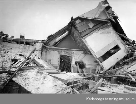 Karlsborg, rivning av Gästis år 1973.