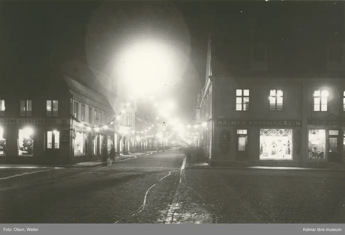 Storgatan i Kalmar Juldekorerad 1935.