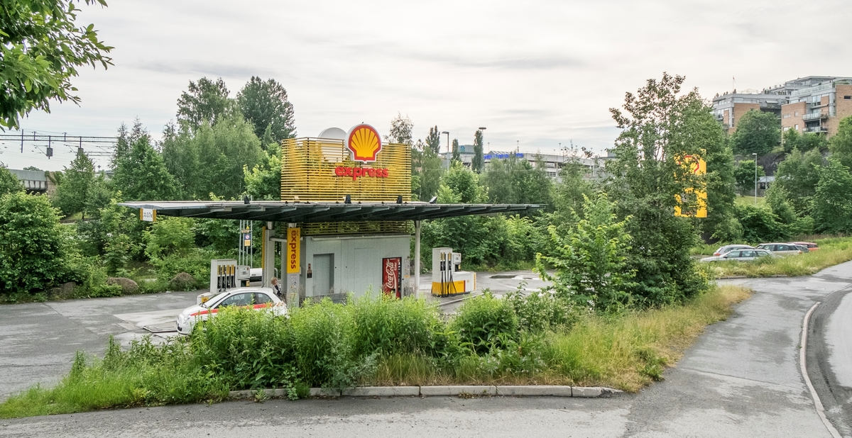 Shell express bensinstasjon Jongsåsveien Sandvika Bærum