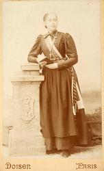 Marie studerte ved flere klosterskoler i Europa, og konverte