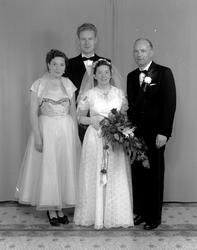 Oddmund Hove, Ellen Flemmen og Borghild Flemmen. Fra Nordmør