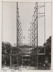 Konkurranseutkast og oppføring av Norges paviljong til Paris