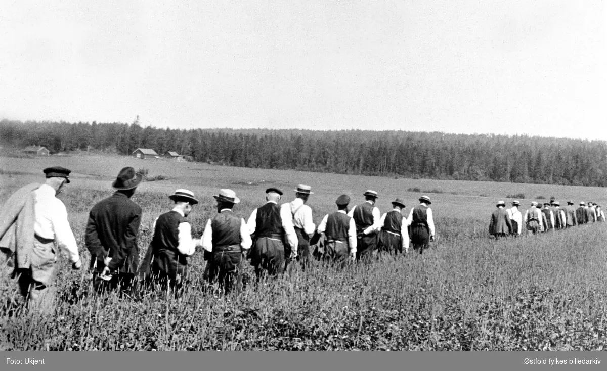 Mørk kommunegård, Spydeberg befaring 1926-27.