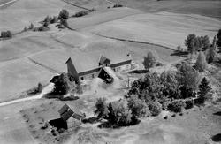 Torp gård, nordre, gnr./bnr.127/3. Spydeberg, flyfoto.