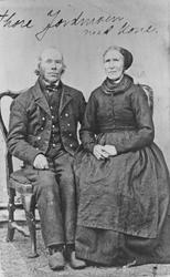 Portrett av ektepar - Tore Toresson Jordamoen, født 1800 og 