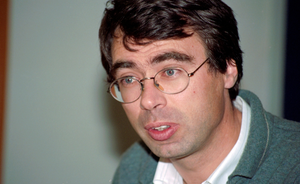 Follo Politikammer - raskere behandling av voldsaker. Politiinspektør Dymbe og politifullmektig Dyvik.