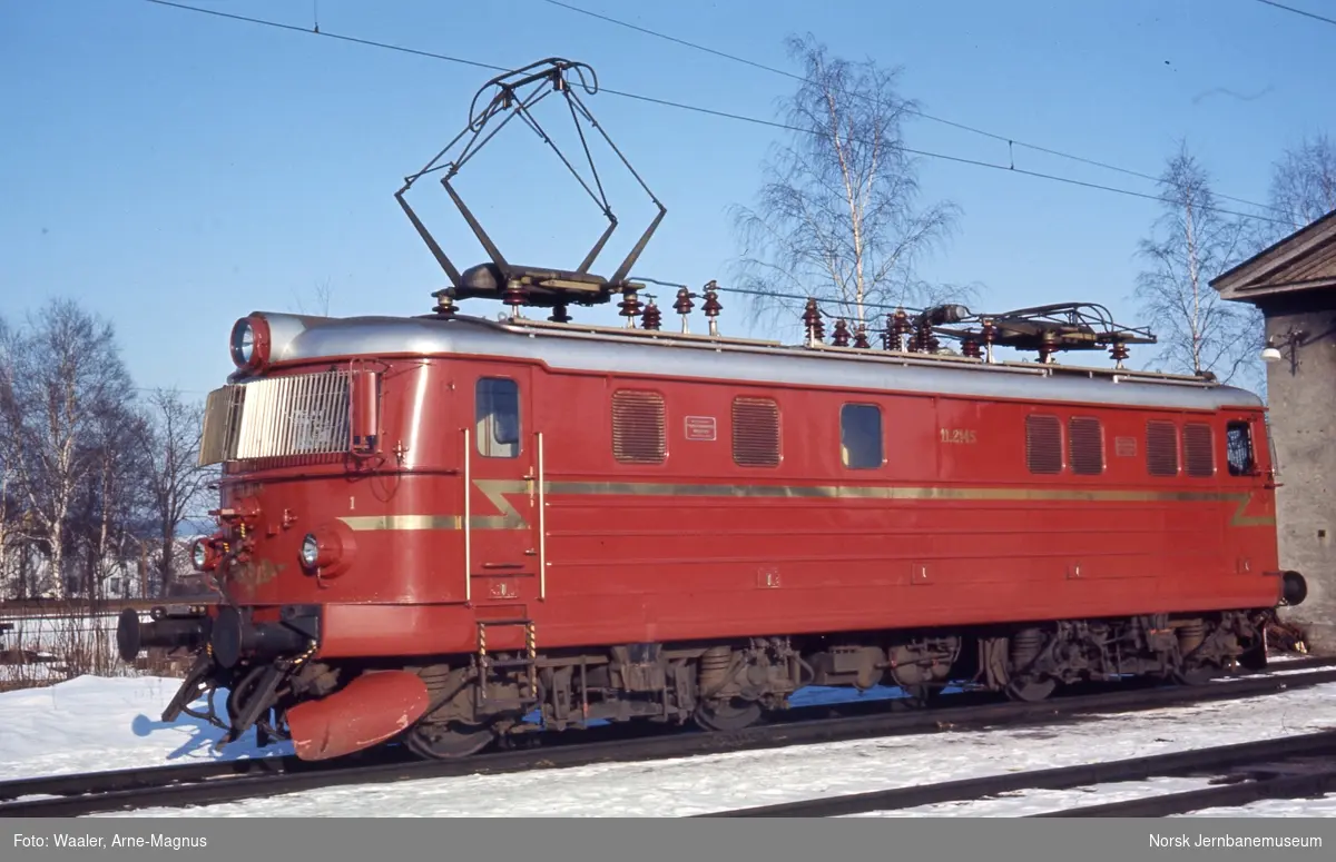 Elektrisk lokomotiv El 11 2145