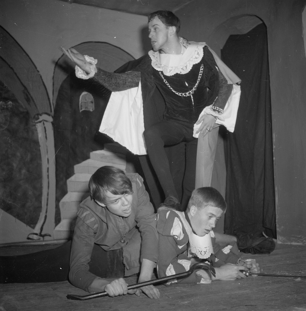 Stockholms nation, spex om Hamlet, Uppsala, mars 1954
