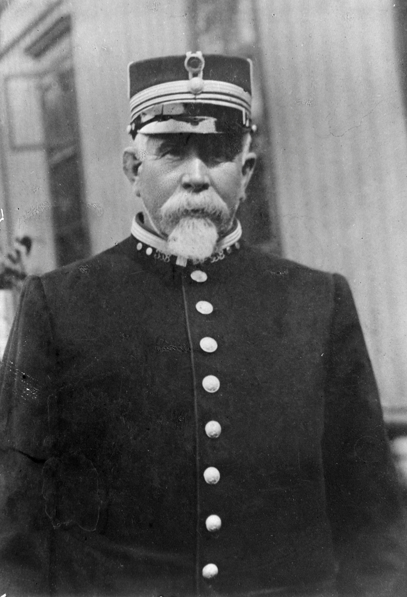 Oberstløytnant Bjørnsen (kopi)