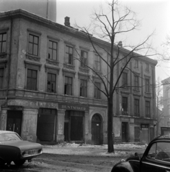 St.Olavs gate 4. skal rives. Mars 1964