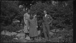 Fru og frk. Årseth, Per. Fj. Ved Betel. Juni 1932