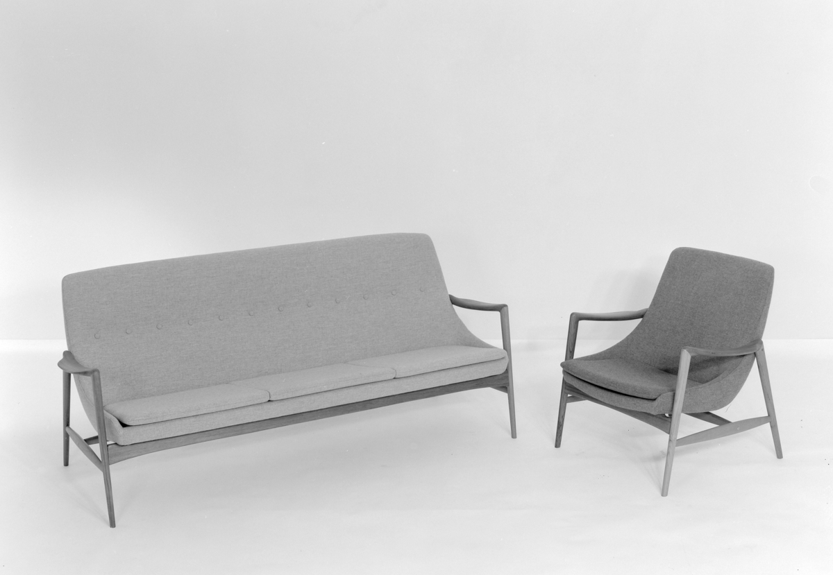 Lenestol ; lav modell og sofabenk.