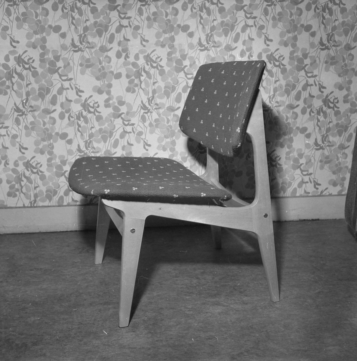 Salongbord og stol