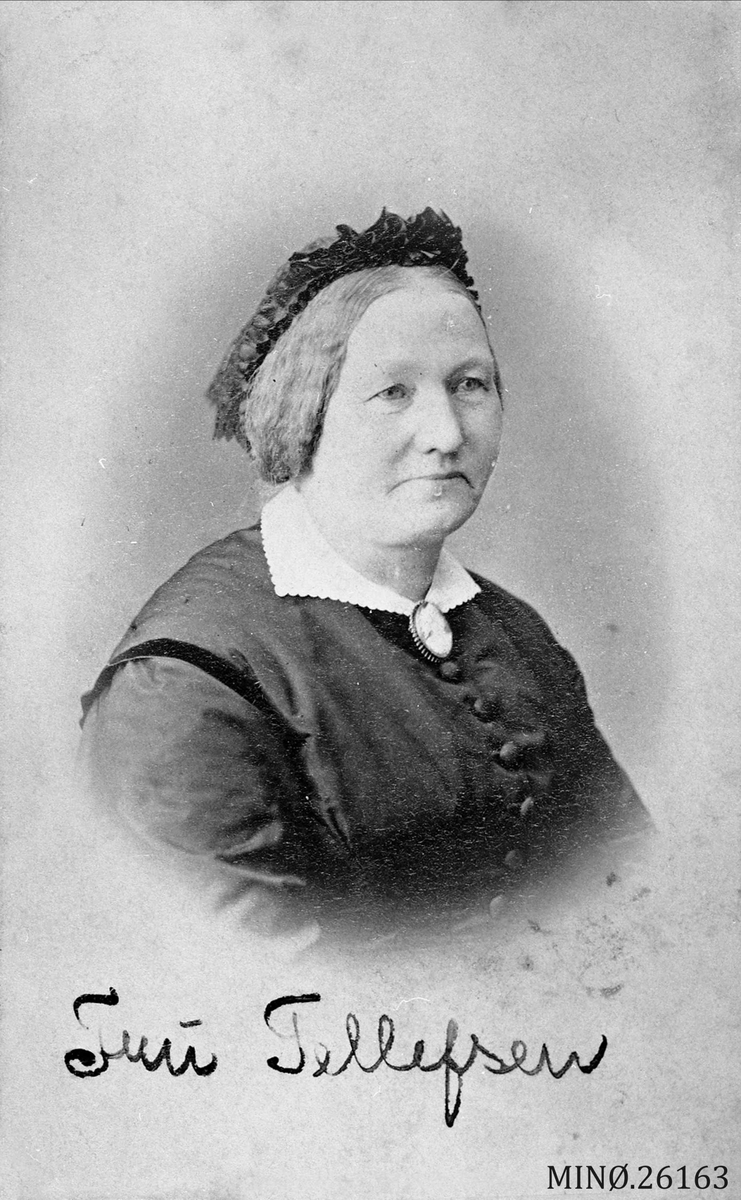 Portrett av kvinne, fru Tellefsen
