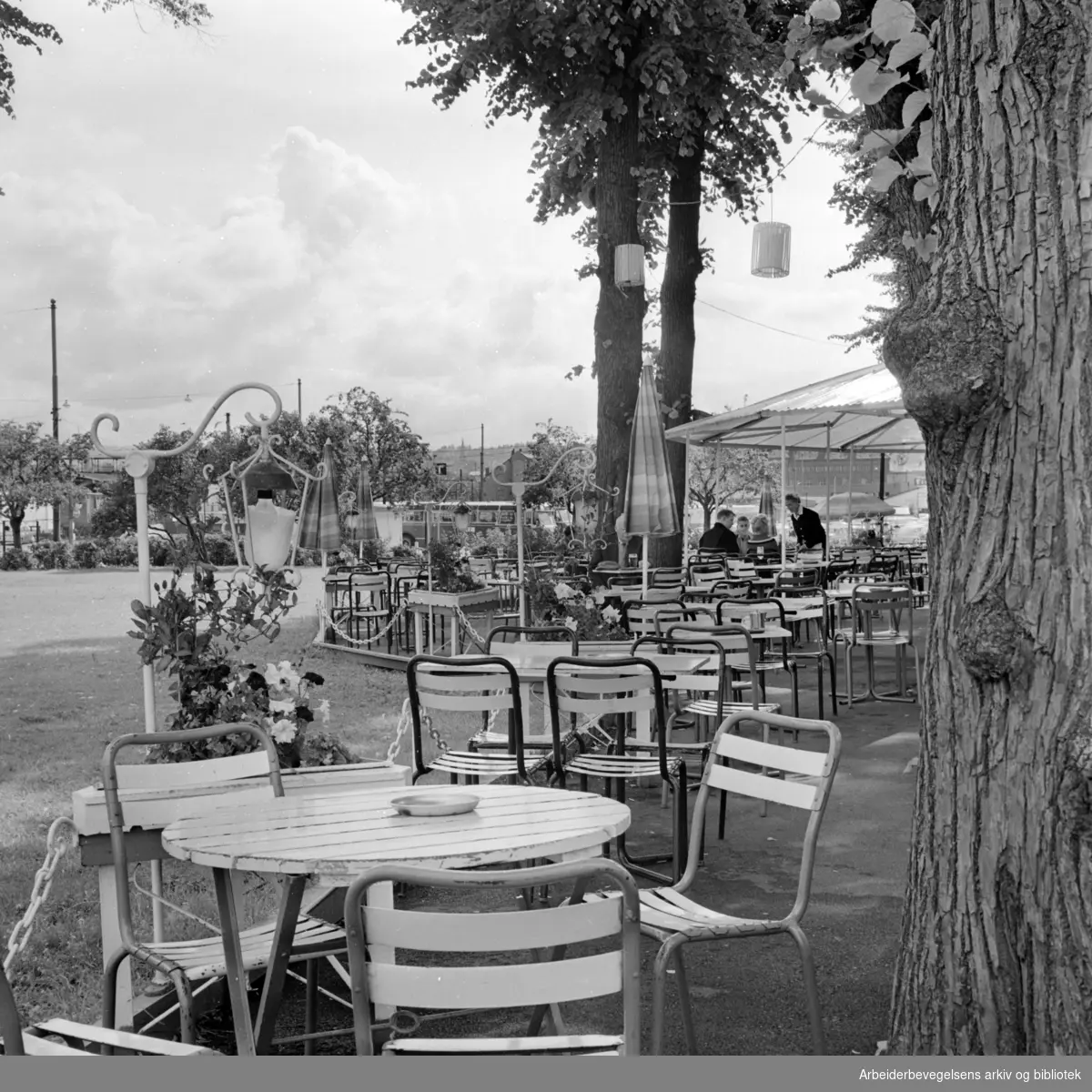 Paléhaven friluftsrestaurant. Juli 1962